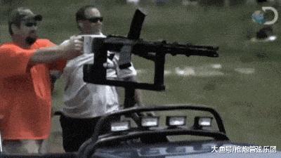 马克沁机枪第一次实战,马克沁机枪的真正打开方式