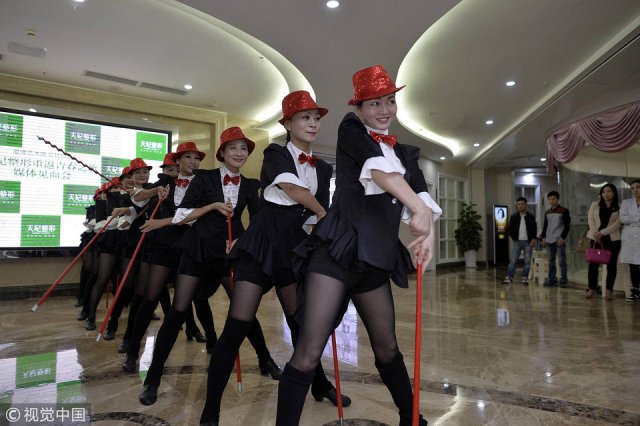 “黑丝”的魅力为何男人难以抵御?原来是因为……