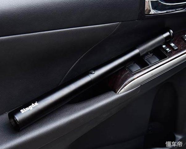 新手女司机开夜车,女人长途开夜车