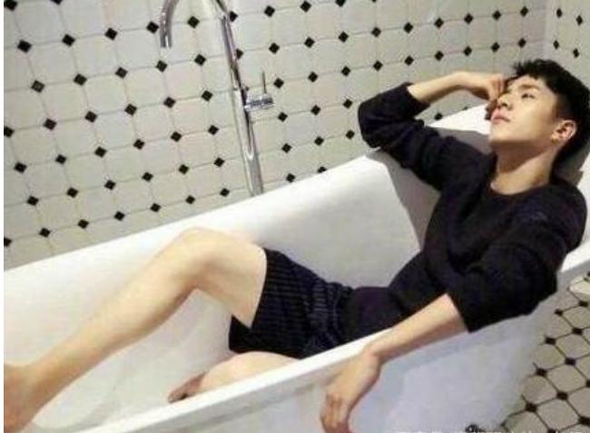 蔡徐坤十大帅哥,王俊凯实力碾压易烊千玺蔡徐坤