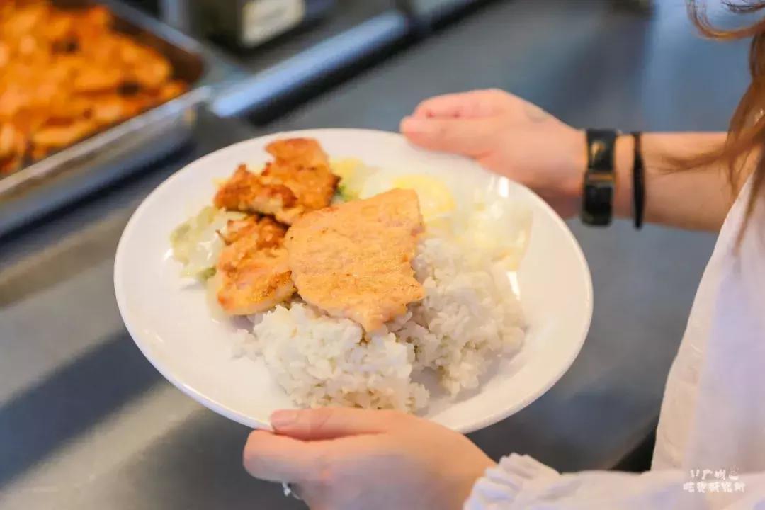 星海音乐学院伙食,星海音乐学院饭堂贵不贵