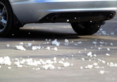 汽车柳絮防治,汽车飞絮过敏怎么处理