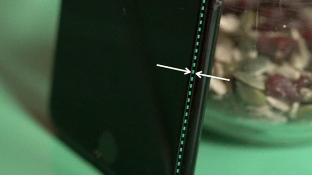 手机防爆膜碎了怎么去除痕迹,手机外壳掉漆刮花能修补吗