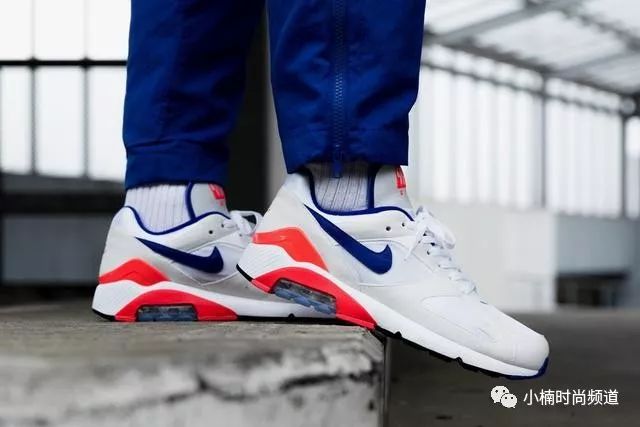 nike前后气垫实战球鞋,能变向耐磨防滑缓震好的球鞋nike