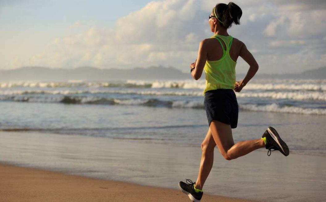 每天跑步时感觉小腿肌肉很胀,每天跑步变胖了是怎么回事