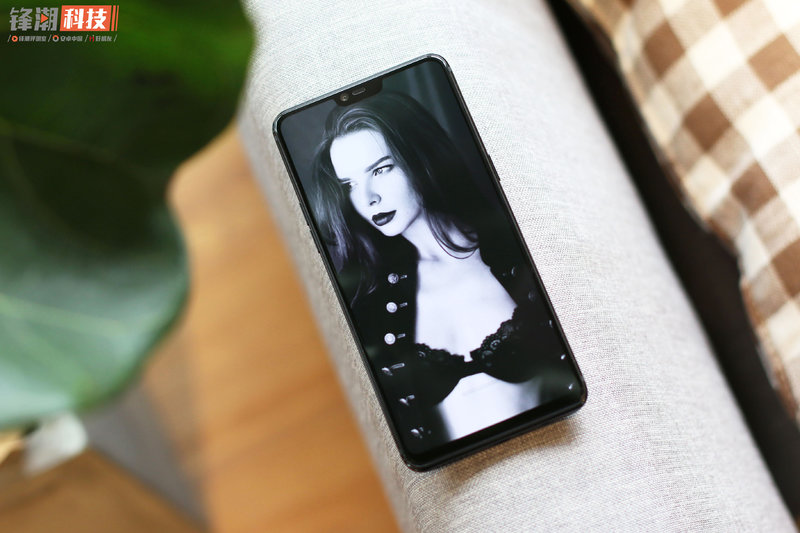 oppor15梦镜版星云渐变,oppor15渐变色怎么样