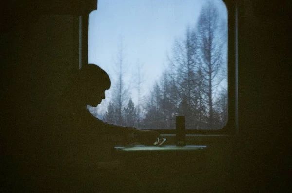 佳能eos3胶片机评测,胶片机推荐100左右