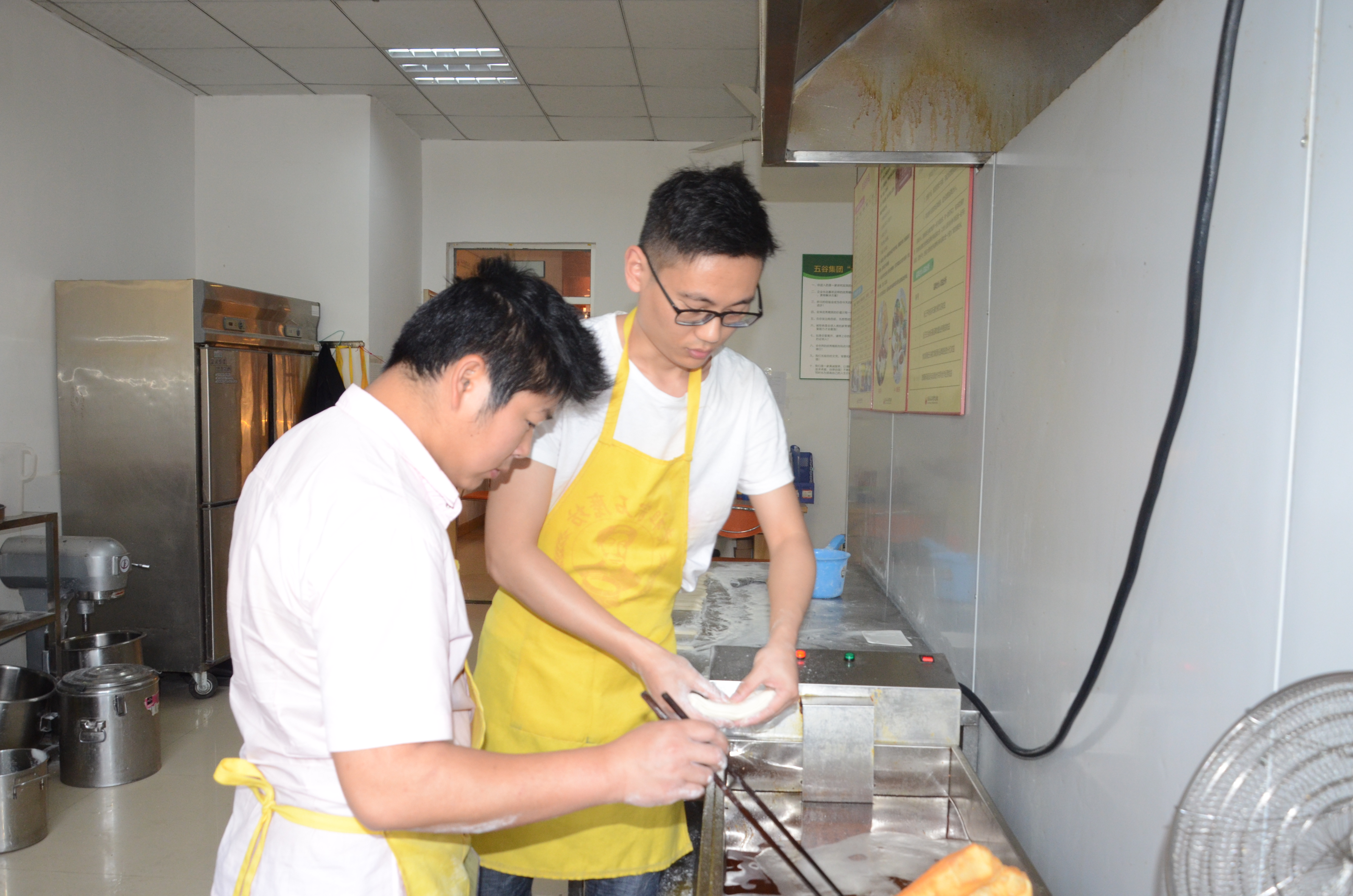 江苏如东县90后陈箭飞，辞世界500强企业，创业加入老祖宗石磨坊