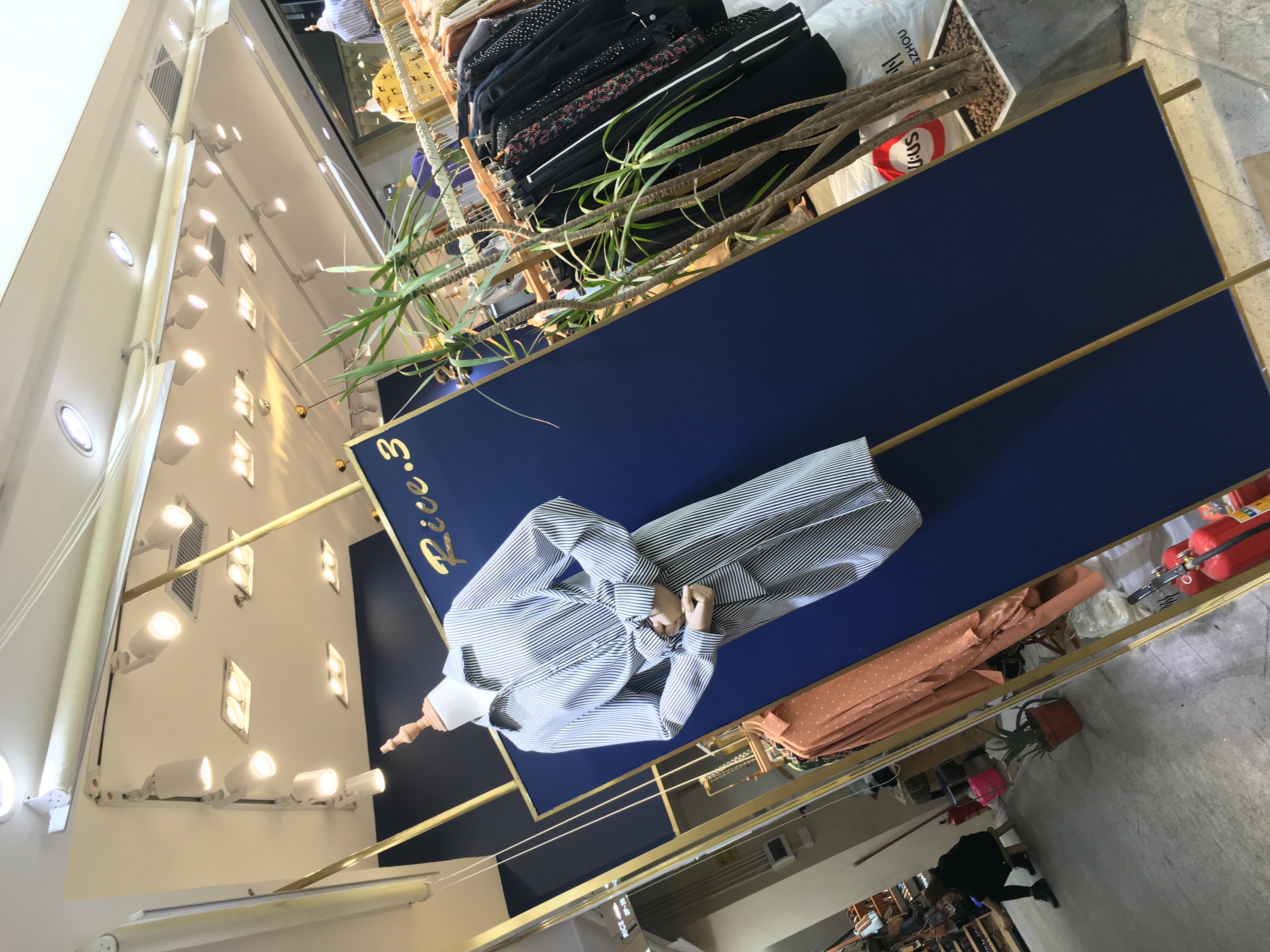 广州火车站支持零售的批发市场,批发市场逛得眼花缭乱