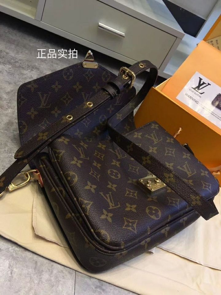 LV离职柜姐：为什么你看见的LV包，细节都对了，但却可能也是高仿