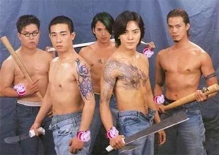 2018潮流新时尚,2018潮流和2020年潮流穿搭