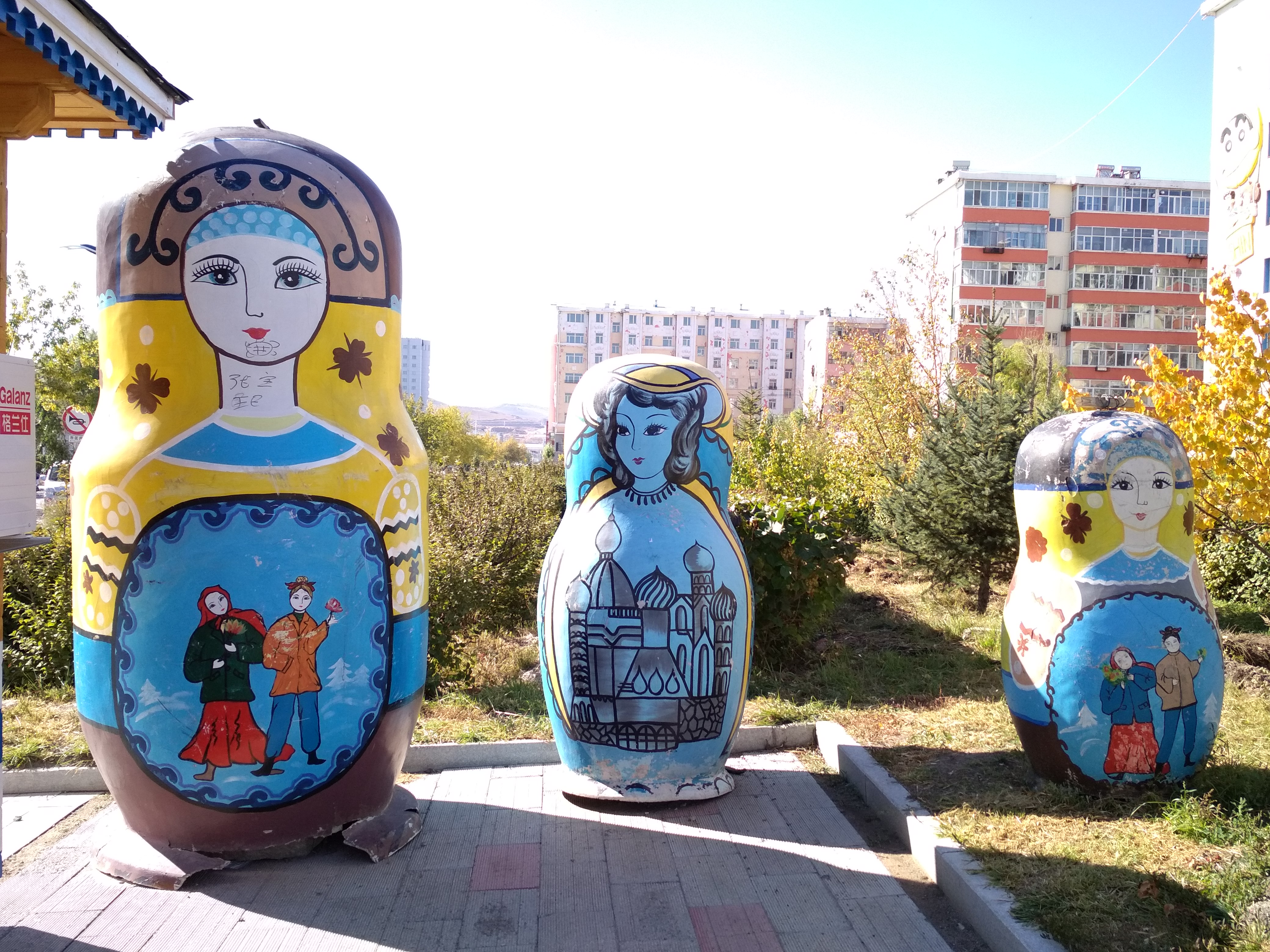 上天堂下苏杭不如这里灯火辉煌城中一萌宠出没比光头强可爱