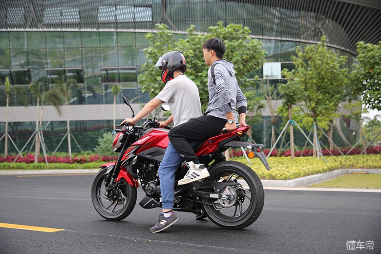 豪爵dr160过弯,豪爵dr160长距离测试