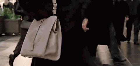 prada包如何鉴别真假,prada三天掉底