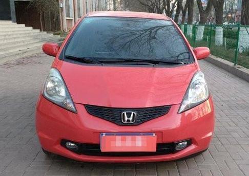 2008本田飞度二手车值多少钱,本田飞度07年车一万五贵不贵