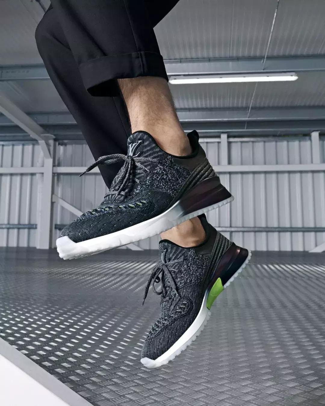 lv新款男士vnr运动鞋,lv新出的运动鞋