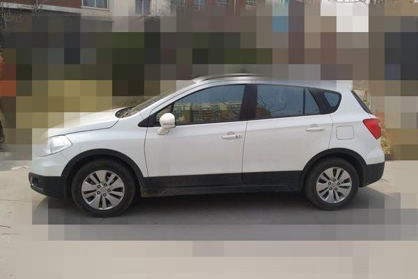 14年铃木锋驭自动1.6的值多少钱,14年铃木锋驭实测