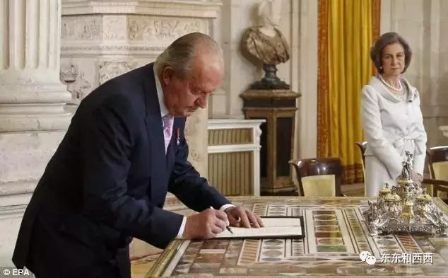 *妇情**名单超过1500人的国王,年近80还在找情人