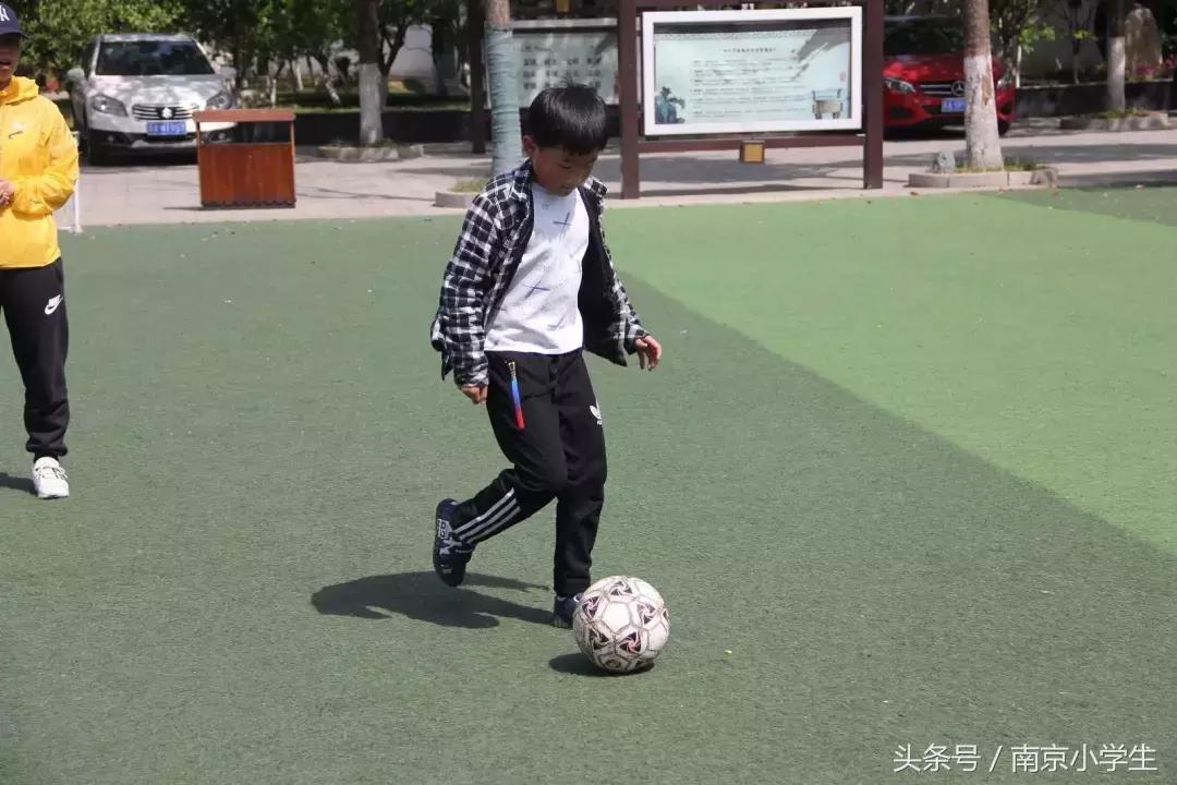 小足球众愿望——一起来围观我们的足球社团吧