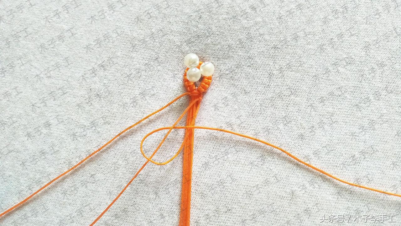 看了教程学不会咋办,最简单快速完成的纯红绳手链