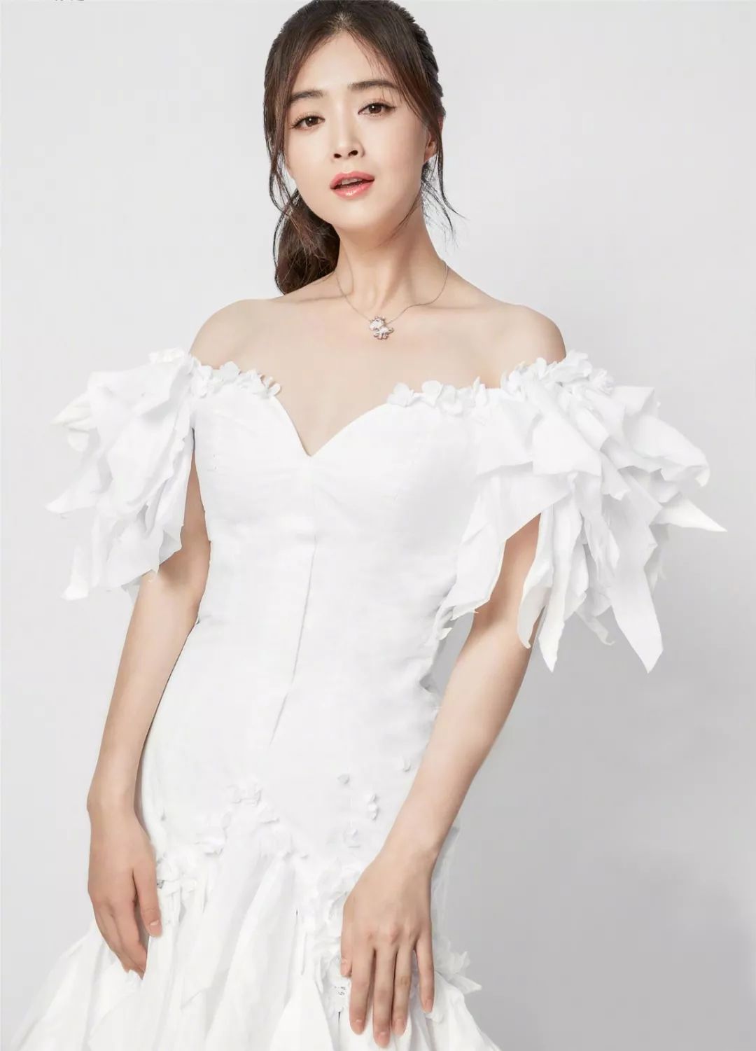 胸大有什么问题,左右胸差距很大怎么办