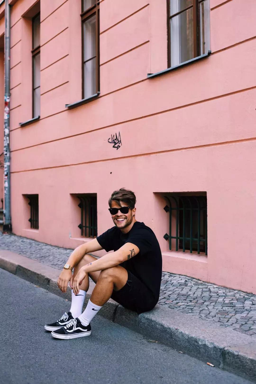 下雨天宽松短裤怎么穿好,短衣短裤适合什么天气穿