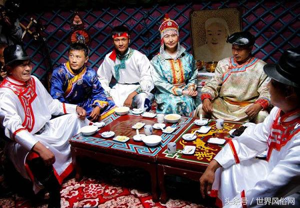 藏族风俗习惯,蒙古族风俗习惯食物