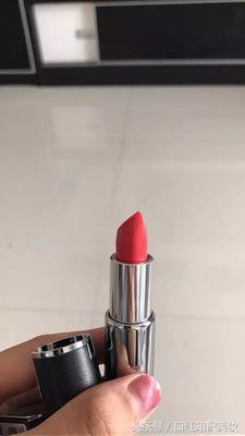 纪梵希唇膏哪个色好用,纪梵希和圣罗兰唇膏的区别