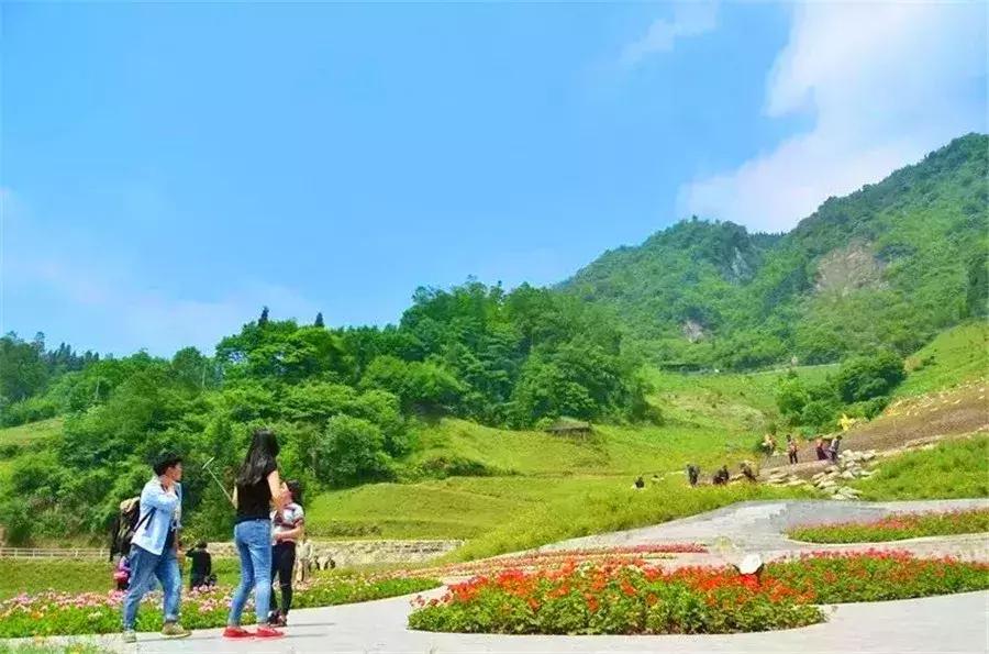 五一成都周边有什么好耍的,五一自驾游2-3天最佳路线成都出发