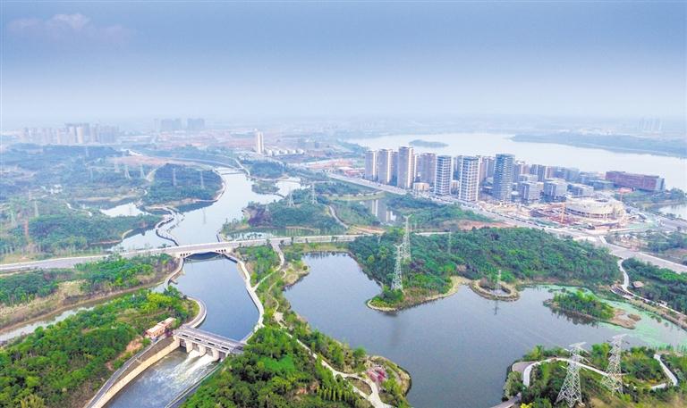 「成都新鲜事」解码成都新时代发展格局之变：成都正以更加开放的姿态拥抱世界