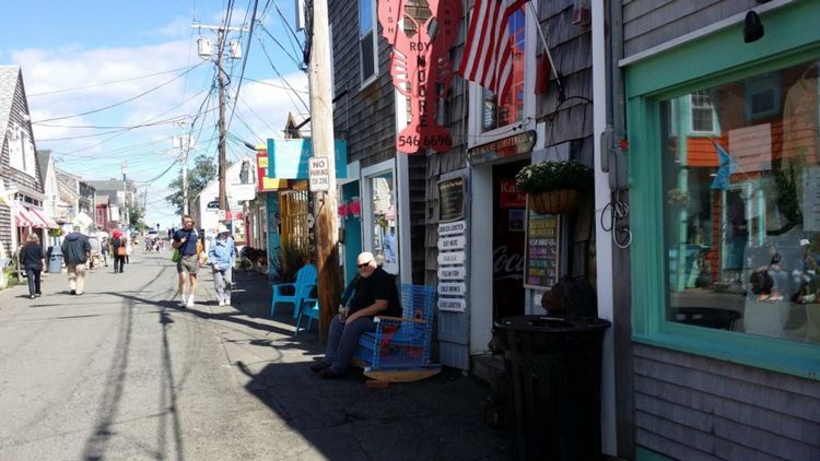 记录最美的瞬间留下美好的回忆,让美好的时光留住那些最美的瞬间