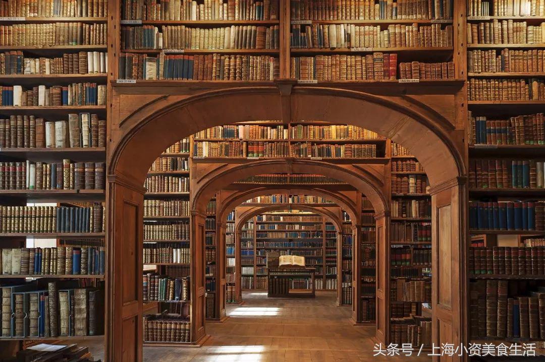 读书季让我们一起走进书香,读书环境优美的书店