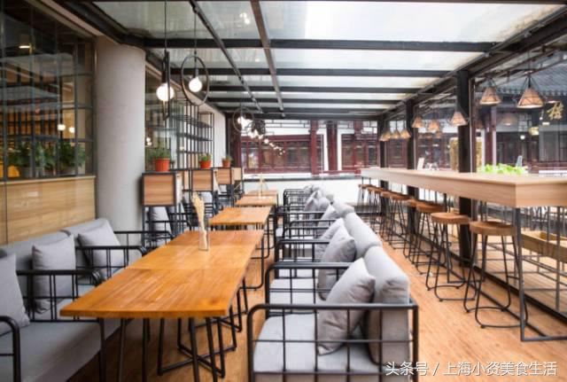 读书季让我们一起走进书香,读书环境优美的书店