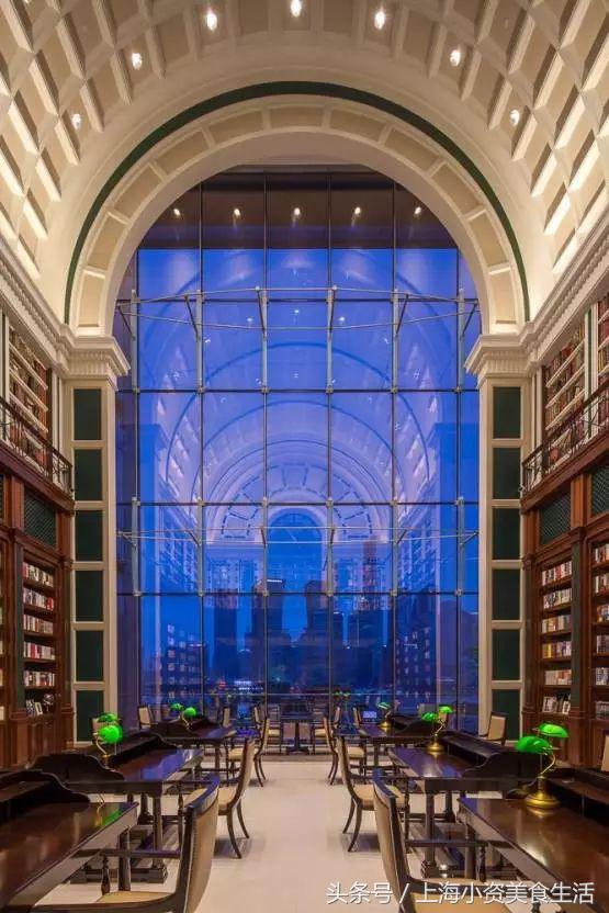 读书季让我们一起走进书香,读书环境优美的书店