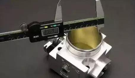 花几十块钱就能得到的快乐,花几万块钱提升自己值得吗