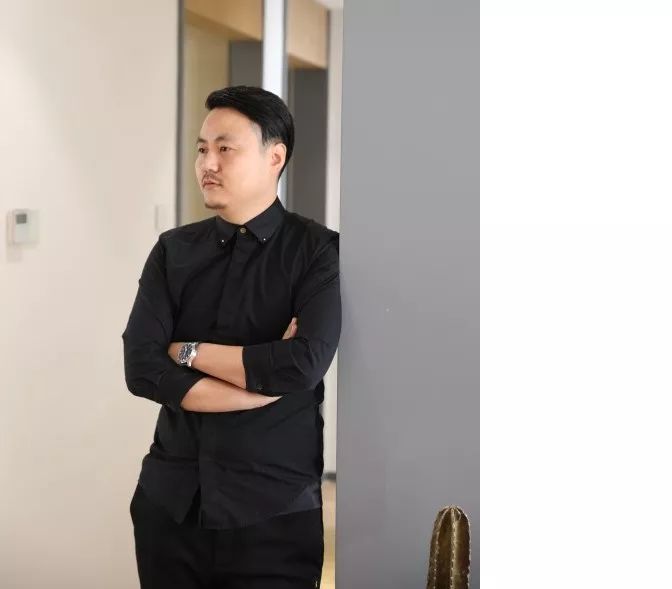 阳光充足胜过一切过去的诗句,适合阳光明媚的早晨诗