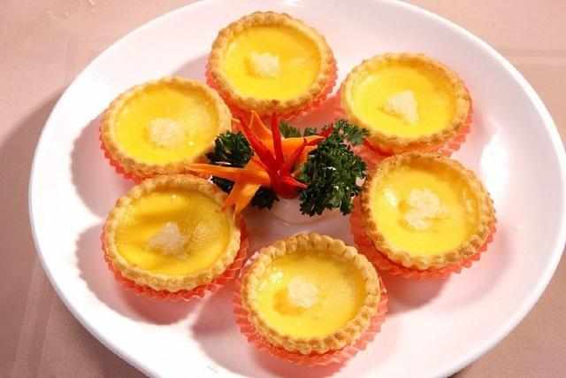 做蛋挞不难，难的是那份心，遇到给你做蛋挞的人就嫁了吧