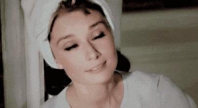 毛孔粗大怎么治疗都不见好,毛孔粗大真的能一下治好吗