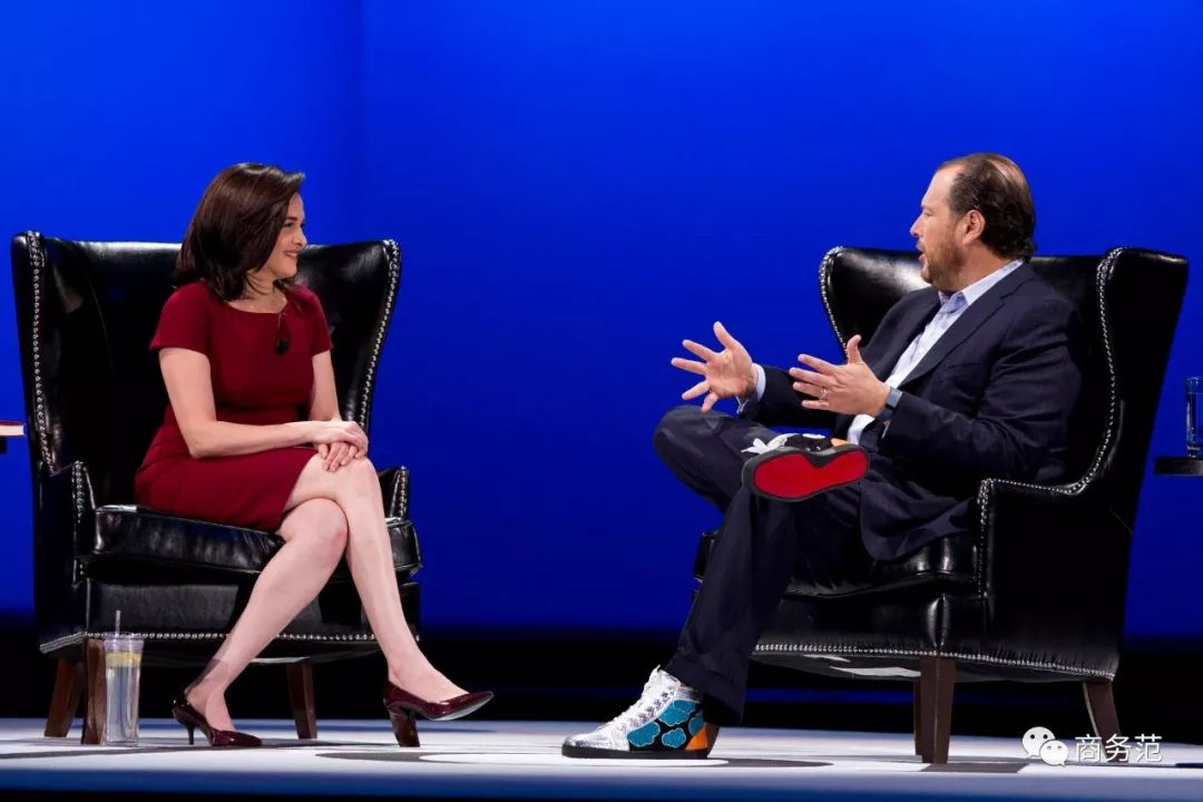 耐克扎克伯格同款跑鞋,扎克伯格nike