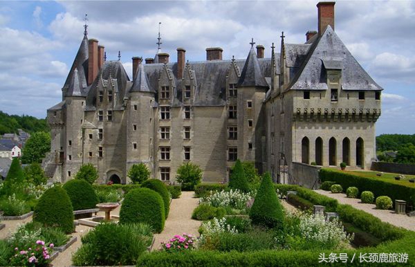 法国卢瓦尔河谷保护规划,法国卢瓦尔河谷花园城堡之旅