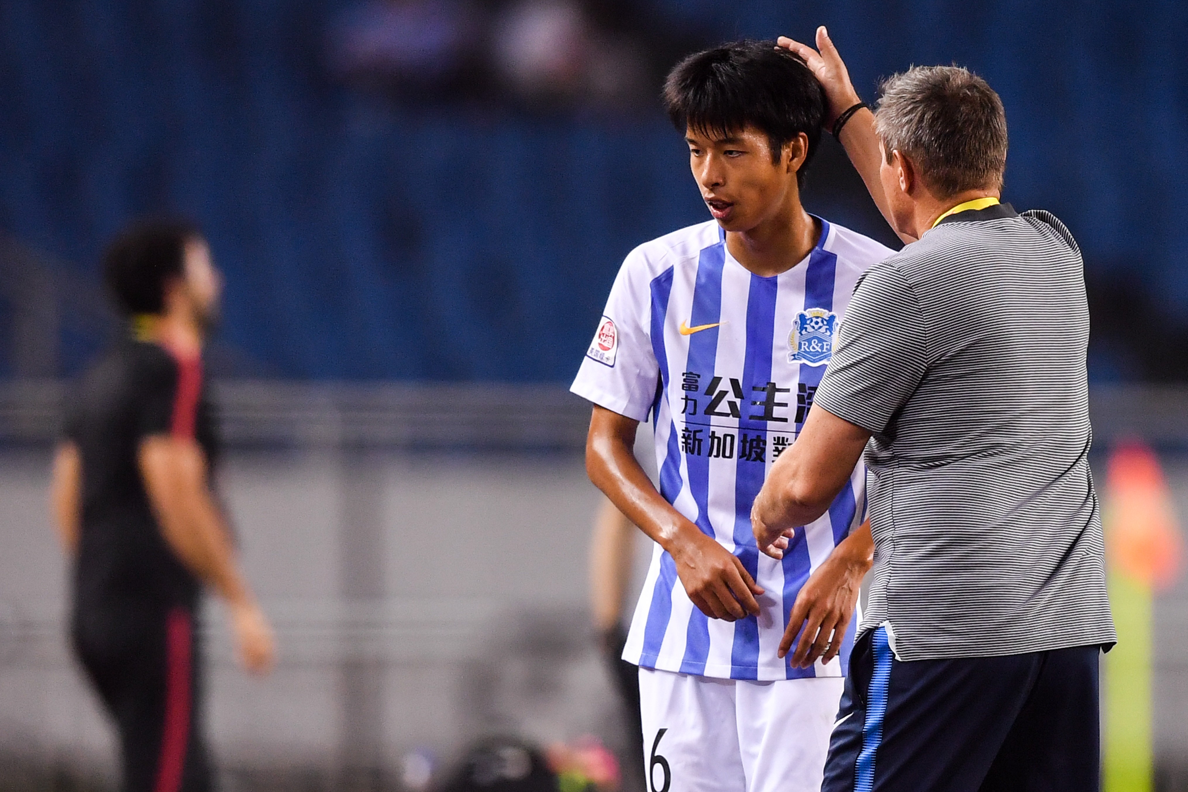 閲嶅簡鏂▉vs骞垮窞瀵屽姏,瀵屽姏1-1閲嶅簡