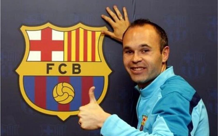 伊涅斯塔小白名字由来,伊涅斯塔小白最新消息