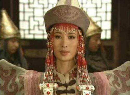她本是成吉思汗的老婆，却为敌人生下孩子，后成蒙古最尊崇的皇后
