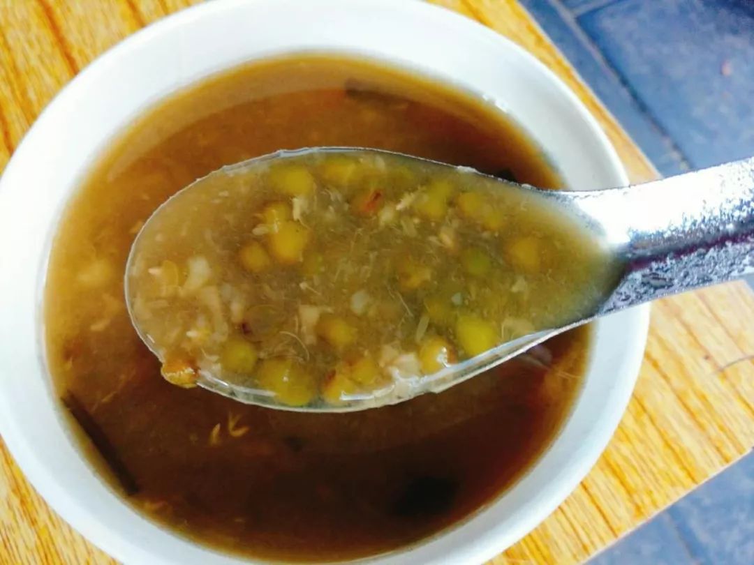 柳州螺蛳粉小城记忆,一碗螺蛳粉来一座城