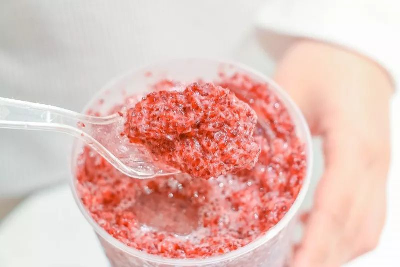 魔都第2家奈雪终于开了，还带来霸气杨梅，喝了会上瘾！