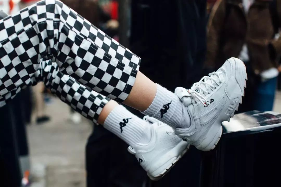 巴黎世家老爹鞋一代二代三代区别,巴黎世家第七代老爹鞋runner做旧