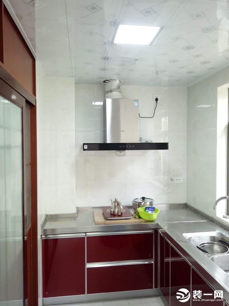 曲靖吊顶装修设计效果图客厅,曲靖123平米轻奢装修效果图