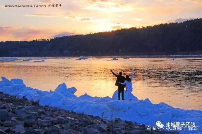漠河北极村开江,去漠河看极光去甘孜看贡嘎雪山