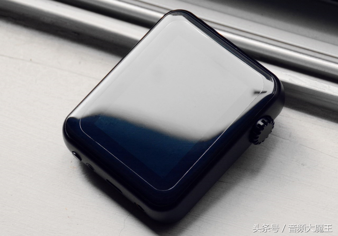 外观两面玲珑,售价599的学林IHIFI790拥有小巧鬼才之身