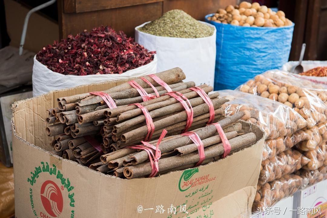 迪拜最有特色的购物中心,迪拜四大购物天地